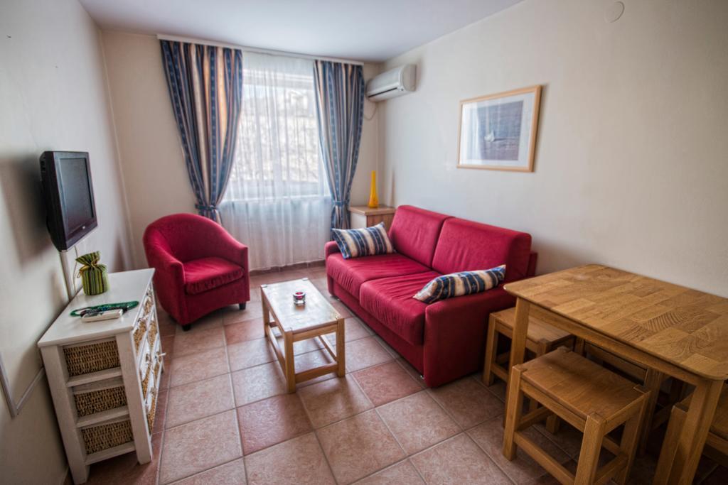 Aparthotel Castrum Novum Novigrad Istria 객실 사진