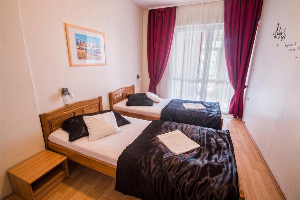 Aparthotel Castrum Novum Novigrad Istria 객실 사진