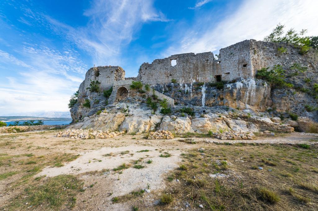 Aparthotel Castrum Novum Novigrad Istria 외부 사진