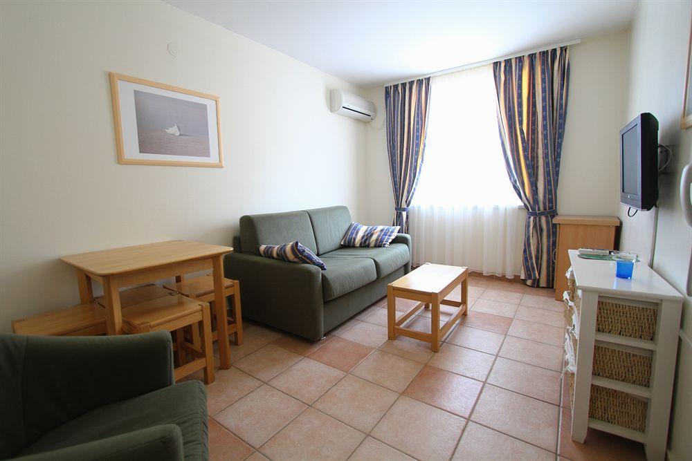 Aparthotel Castrum Novum Novigrad Istria 외부 사진