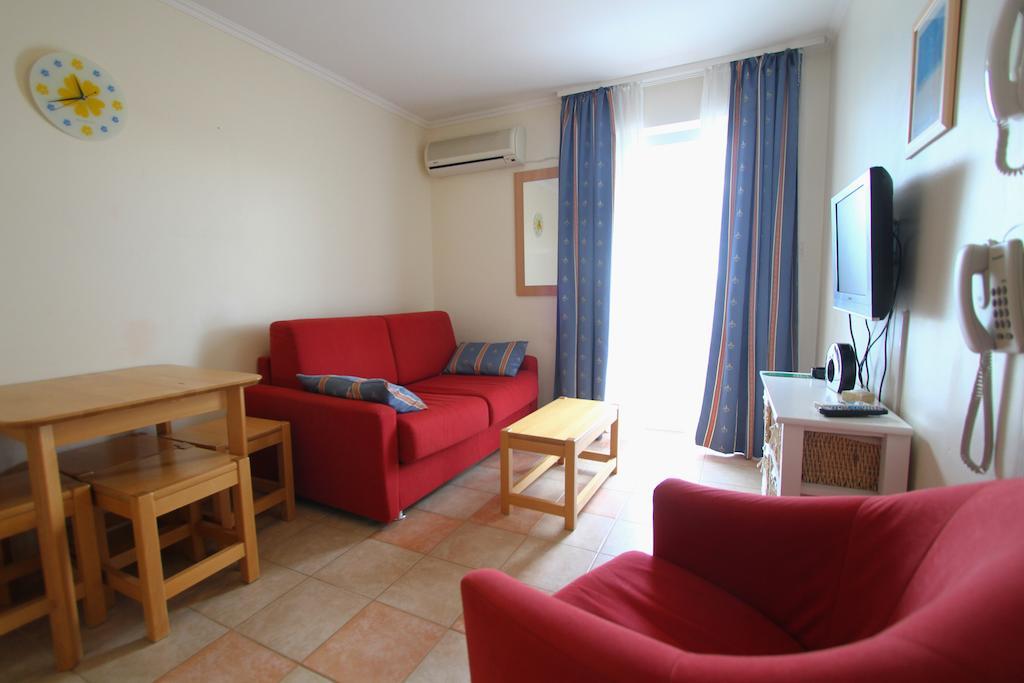 Aparthotel Castrum Novum Novigrad Istria 객실 사진